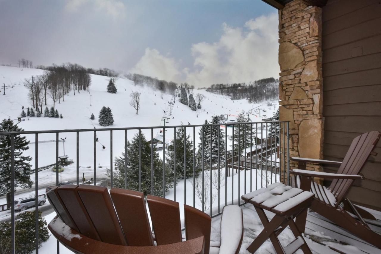 Champion Slopeside Hotel By Seven Springs Resort מראה חיצוני תמונה